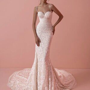 MARIA FARBINNI IRIS GOWN bridal size 12 regular size‎ 8 *read description*